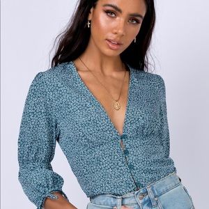 Barely Worn Princess Polly Floral Top